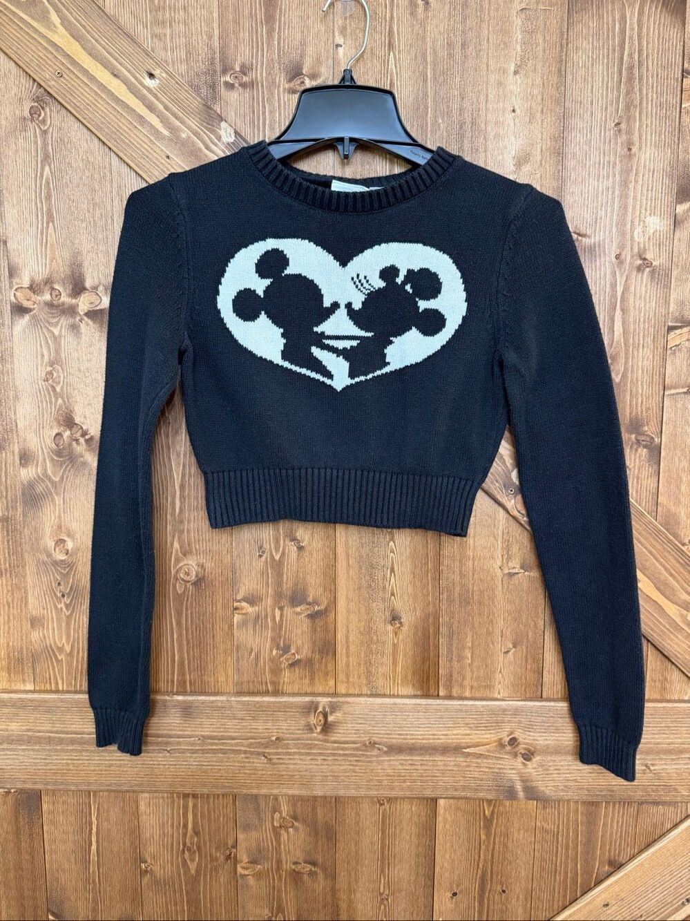 Disney Mickey & Co Forever 21 Women’s Small Black Cropped Sweater Mickey Minnie